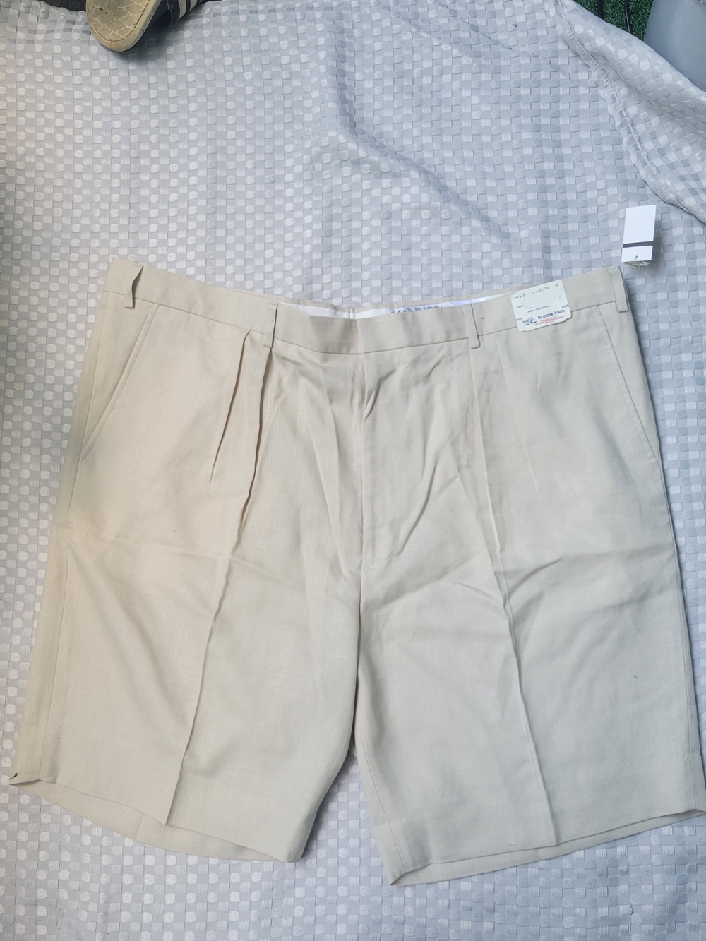 Islander Linen Men's VTG Flat Front Shorts in Light Beige Size 48 NWT